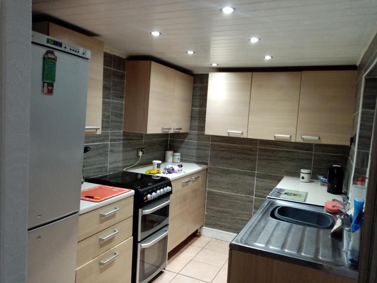 East Belfast Rooms Available Long Or Short Term Accommodation Exterior foto